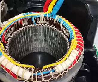 Manchon en fibre de verre enduit de silicone utilis&eacute; pour le moteur des v&eacute;hicules &agrave; &eacute;nergie nouvelle