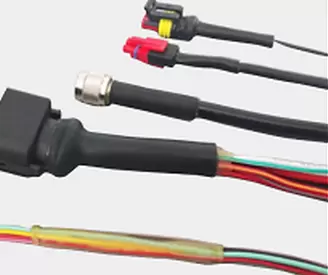 Tube thermor&eacute;tractable PE sans halog&egrave;ne utilis&eacute; pour soulever le moteur de la lampe cin&eacute;tique